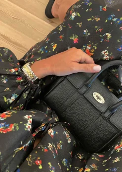 2067 Flat Textured Poly