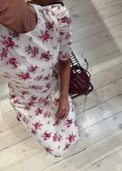 Benuti Amazing Rose Dress