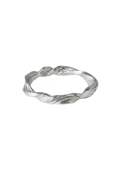Dancing Wave Ring
