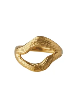 Flowing Dreams Ring