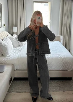 IsoldeMD solid pants