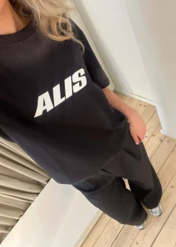 JERON ESSENTIAL T-SHIRT W/ LOGO