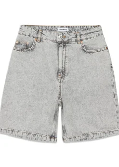 Maggie Snow Shorts