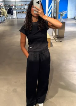 OLIIEY BABY TEE W/ LOGO