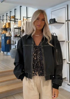 Rocker Leather Bomber