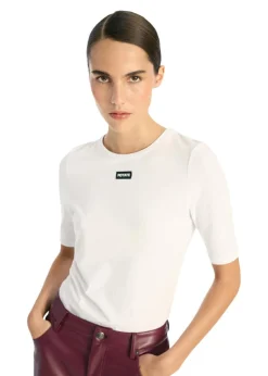 SHORT SLEEVE T-SHIRT