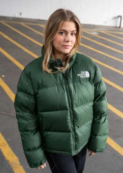 W 96 Retro Nuptse JKT