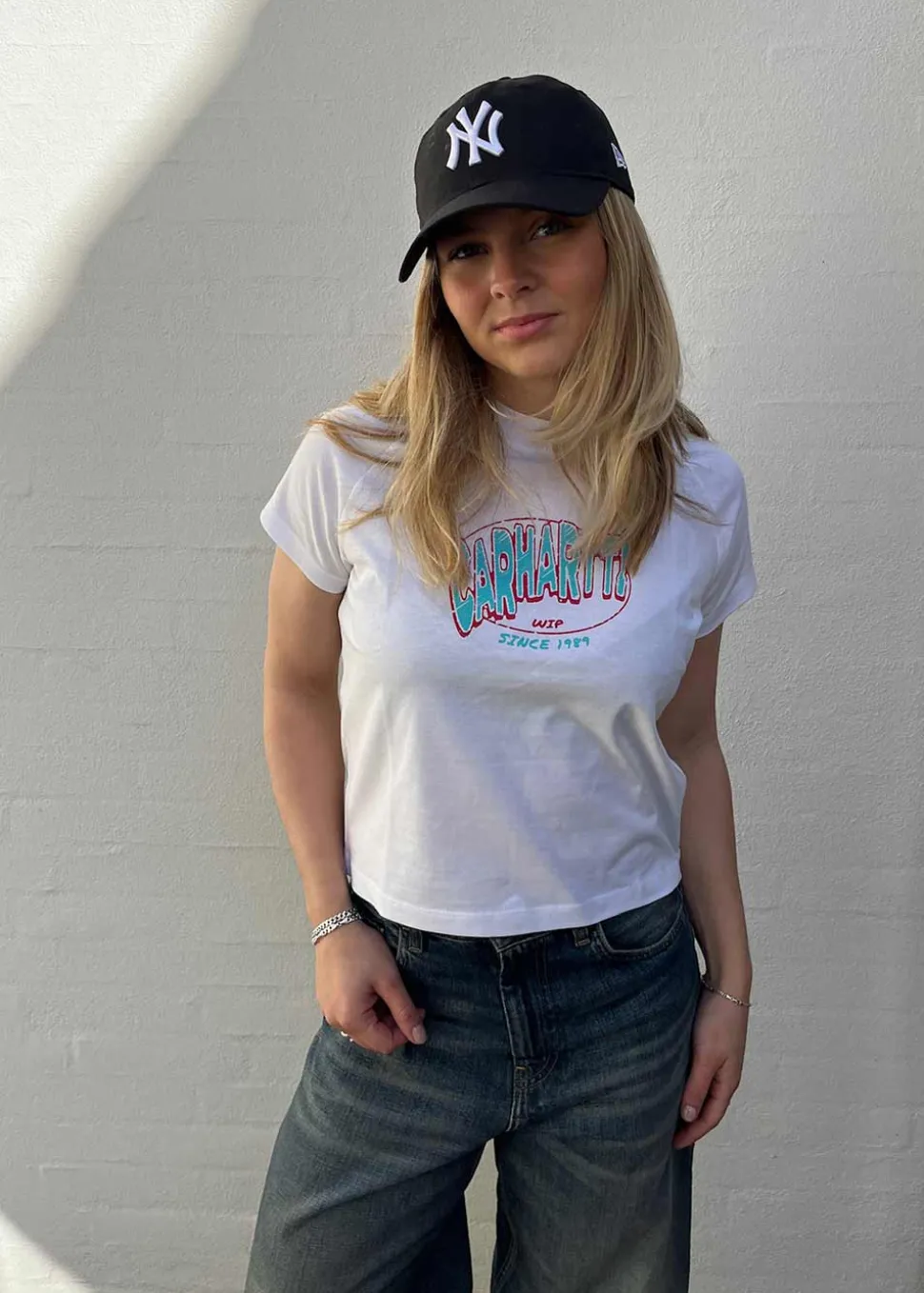 W S/S Hot Script T-Shirt